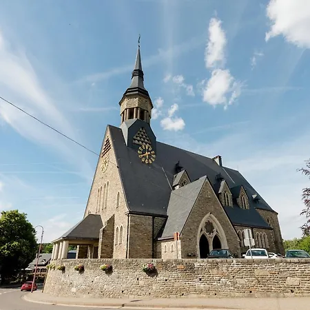 Holiday home A Beautifully Renovated Mansion In The Ardennes *